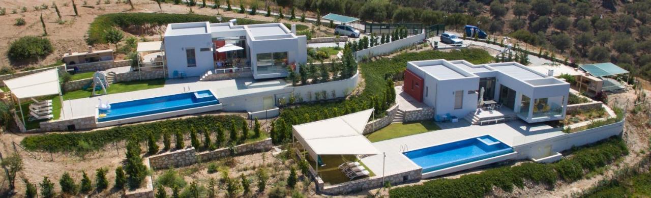 Sea View Villa *