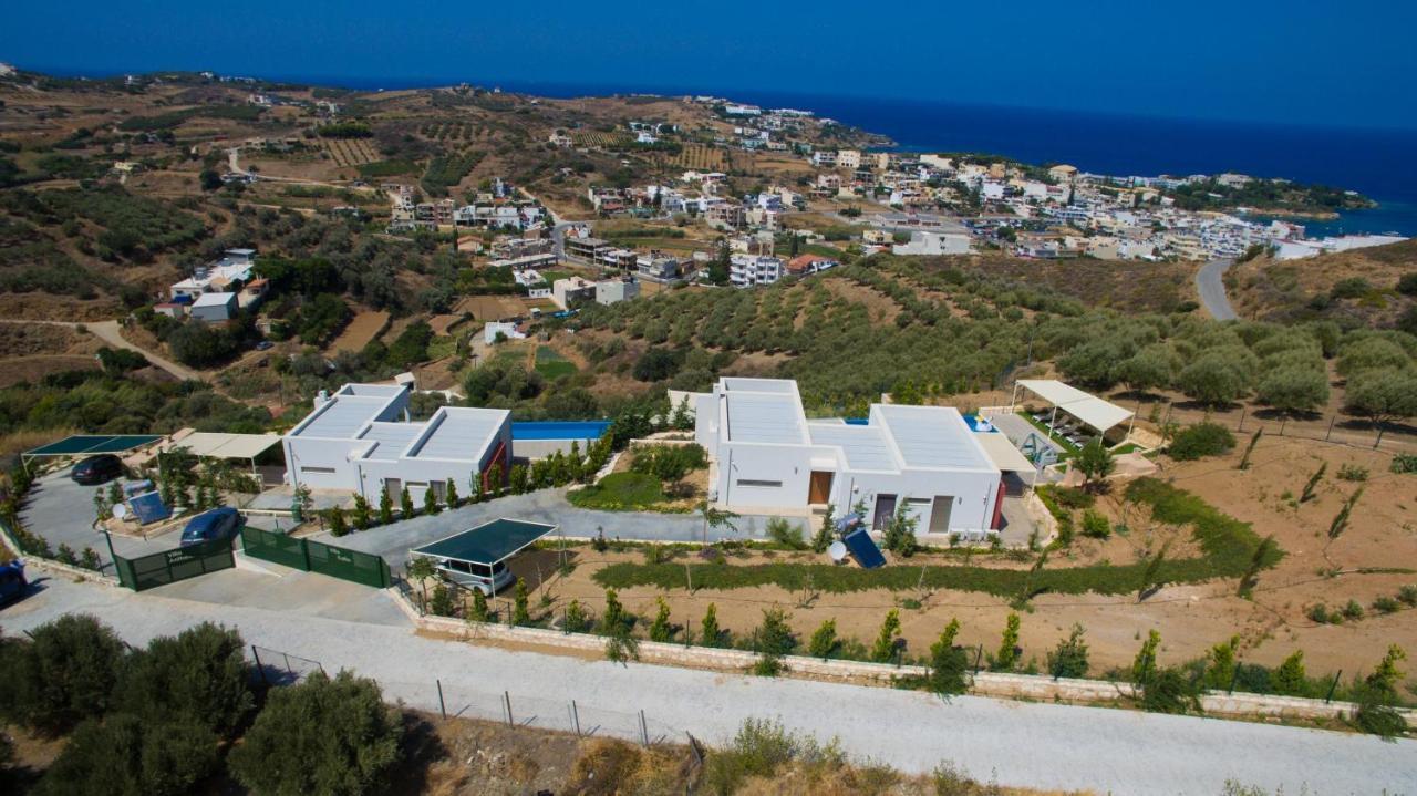 Sea View Villa *